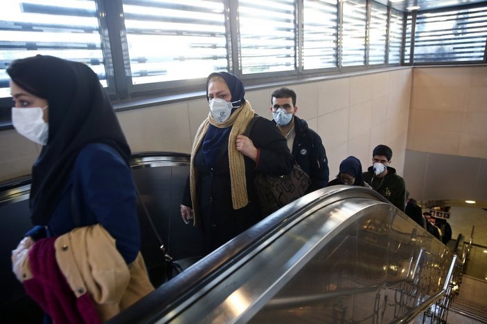 İran'da koronavirüs nedeniyle can kaybı 611'e yükseldi