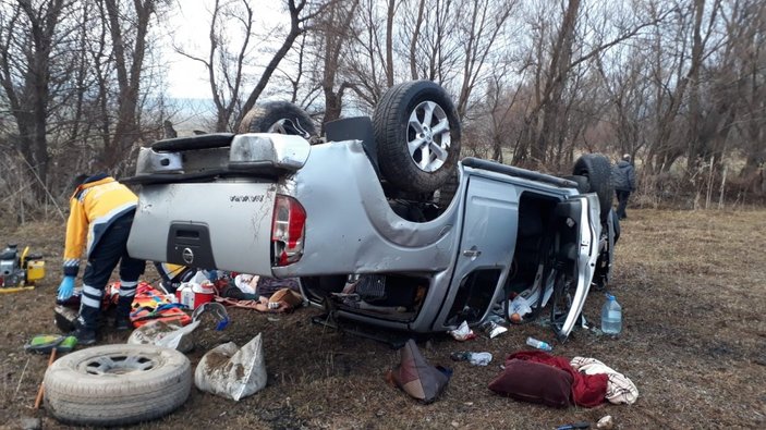 Gümüşhane'de trafik kazası: 1 ölü, 4 yaralı