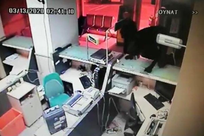 Üsküdar'da 3 hırsız PTT'yi soydu