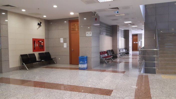 Koronavirüs nedeniyle İstanbul Adalet Sarayı boş kaldı