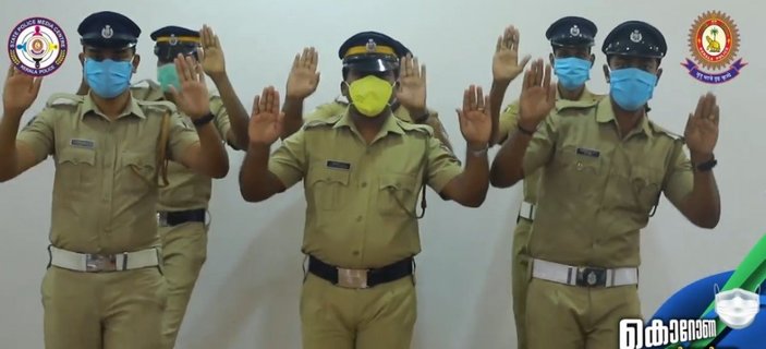 Hint polisinden koronavirüse karşı el yıkama dansı