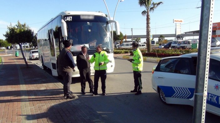 Antalya'da servis şoförü 1.77 promil alkollü yakalandı