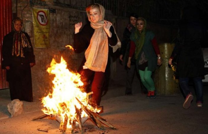 İran'da 'Çarşamba Suri' kutlamalarında 3 kişi öldü