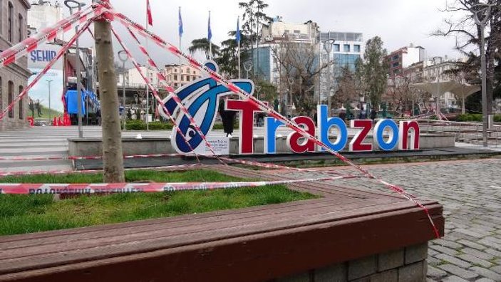 Trabzon'da banklara şerit çekildi