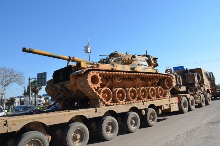 Suriye sınır hattına obüs, tank ve komando sevkiyatı