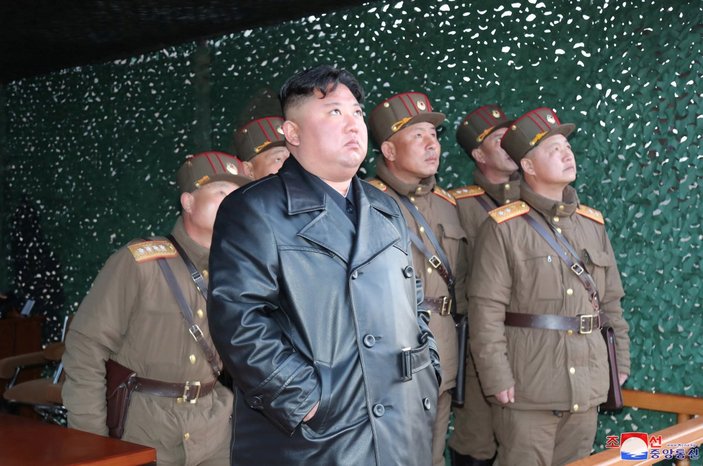 Kuzey Kore'den bir ayda 3. füze denemesi
