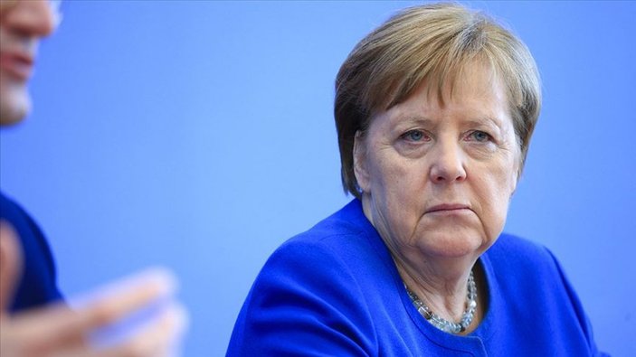 Merkel'in korona test sonucu negatif çıktı