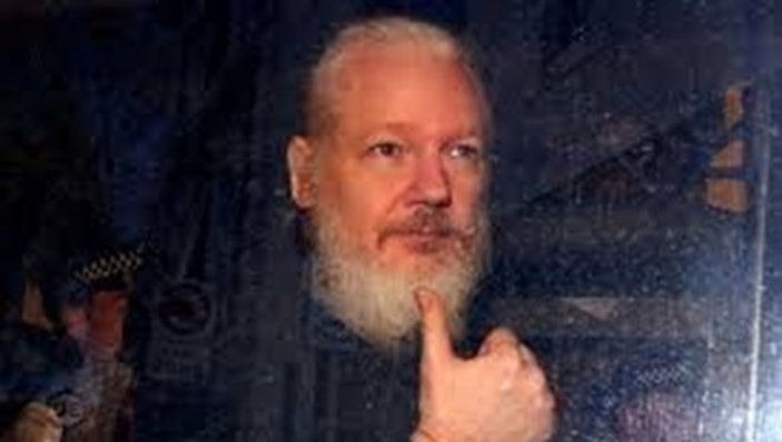 İngiltere mahkemesi Assange'ı serbest bırakmayacak