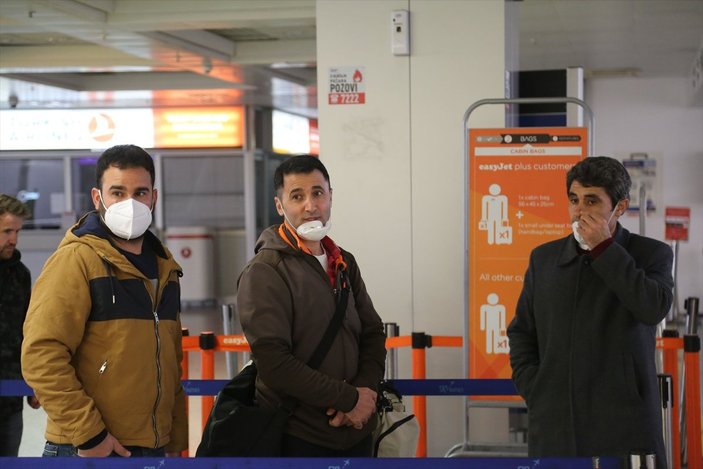 Sırbistan'da mahsur kalan 148 Türk İstanbul'a geliyor