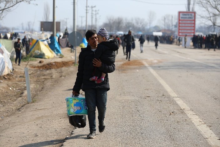 Sığınmacıların umutlu bekleyişinde 27'nci gün