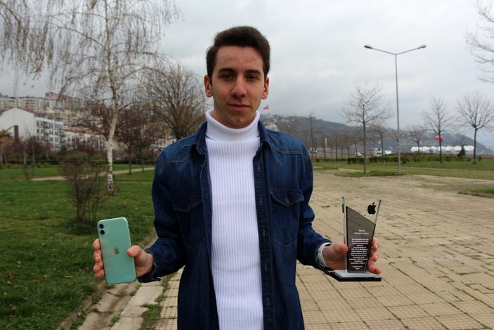 Trabzon'da lise öğrencisi Apple'ın açığını buldu