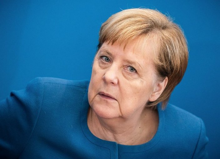 Merkel'den ikinci korona testi