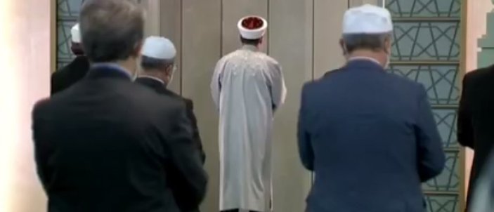 Beştepe Millet Camii'nde cuma namazı kılındı