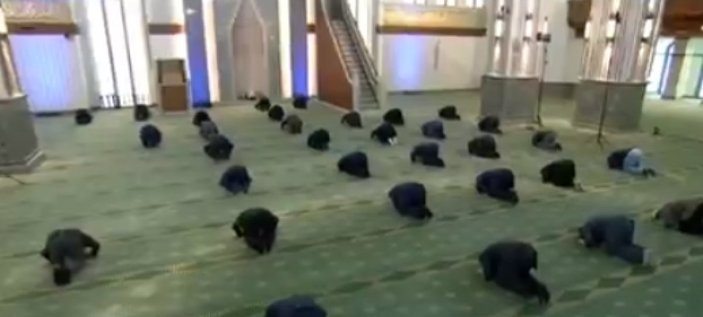 Beştepe Millet Camii'nde cuma namazı kılındı