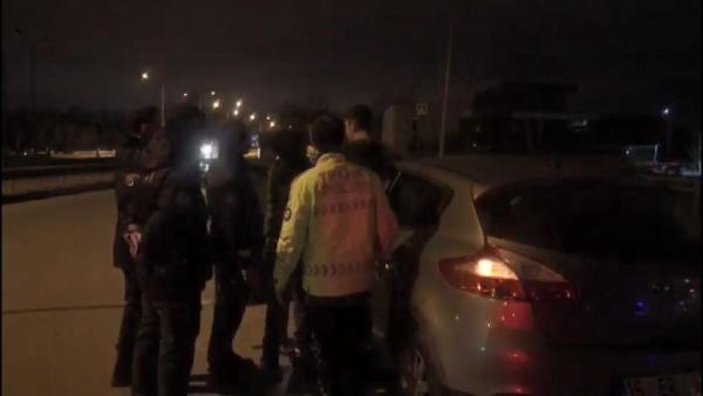 Bursa'da polise hakaret eden alkollü sürücü gözaltına alındı