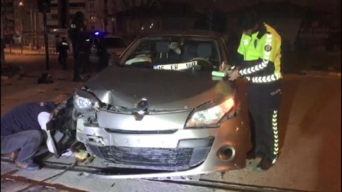 Bursa'da polise hakaret eden alkollü sürücü gözaltına alındı
