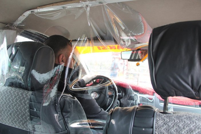 Bingöl'de taksiciden koronadan korunma kabini