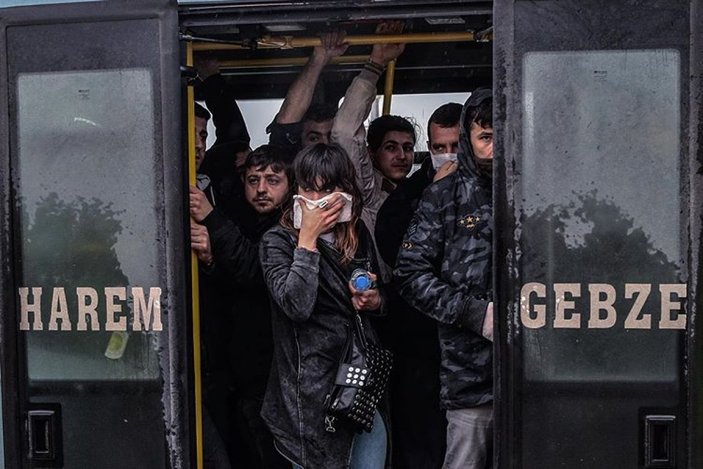 İstanbul'da toplu ulaşım araçlarında korona denetimi