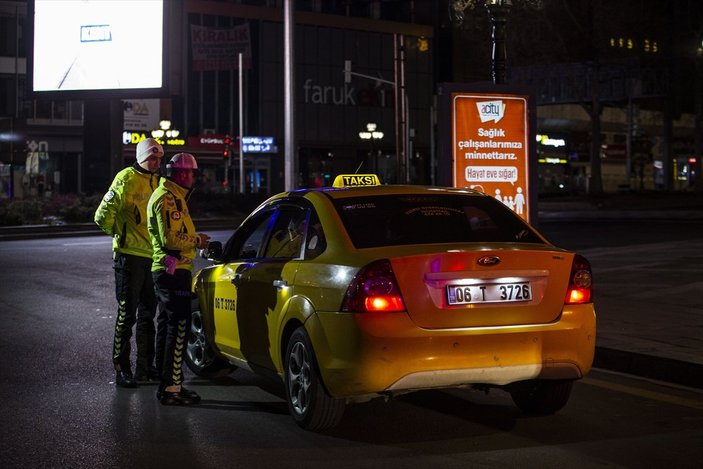 Ankara'da plaka sınırlamasına uymayan taksiciye ceza