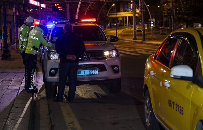 Ankara'da plaka sınırlamasına uymayan taksiciye ceza