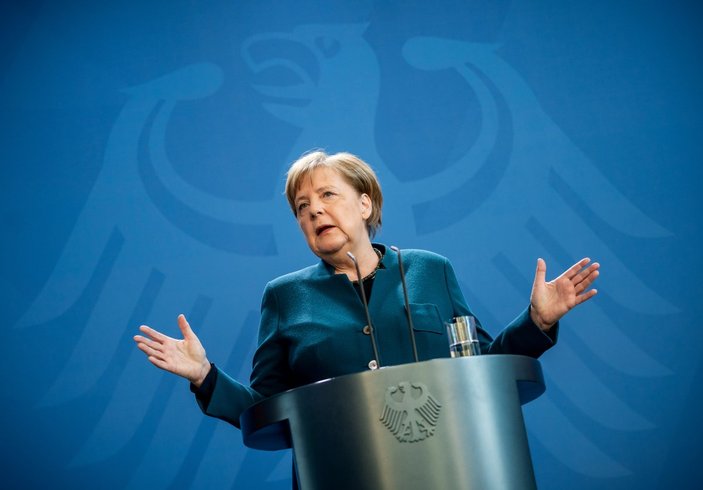 Merkel'in 3. koronavirüs testi de negatif çıktı