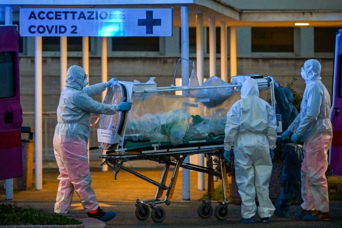İtalya'da koronavirüs karantinası 10 gün uzatıldı