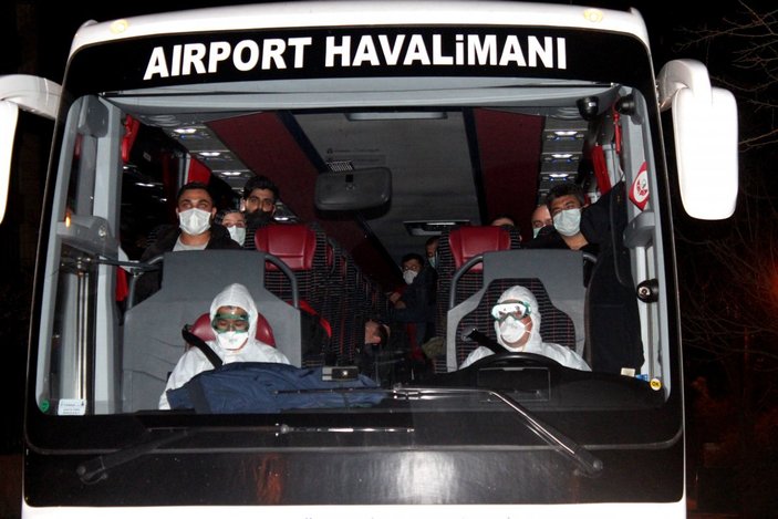 Azerbaycan'dan Türkiye'ye gelen 150 kişi karantinada