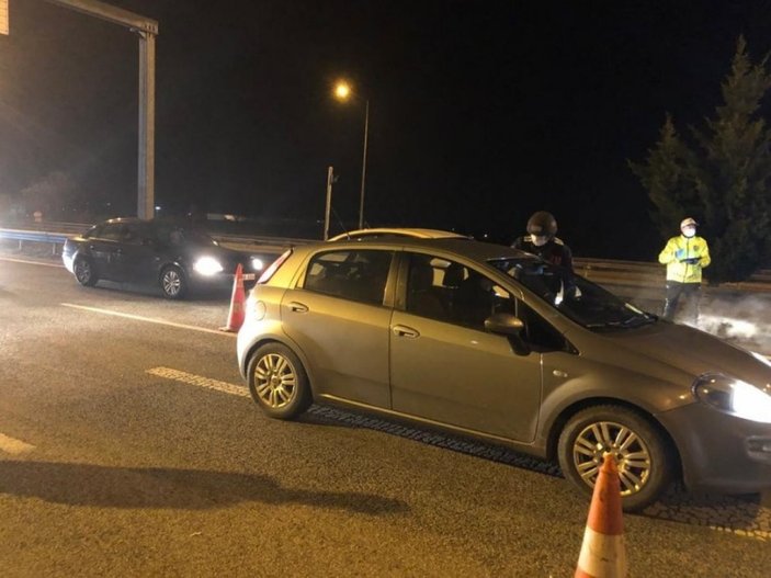 Ankara’nın giriş ve çıkışları araç trafiğine kapatıldı