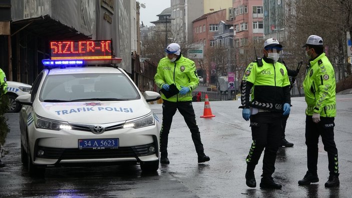 17 yaşındaki genç cezayı yedi, umurunda olmadı