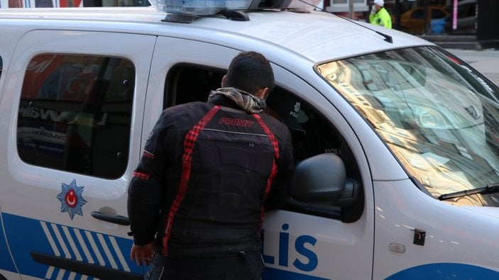 Sivas'ta sokağa çıkan gence 7 bin 890 lira para cezası
