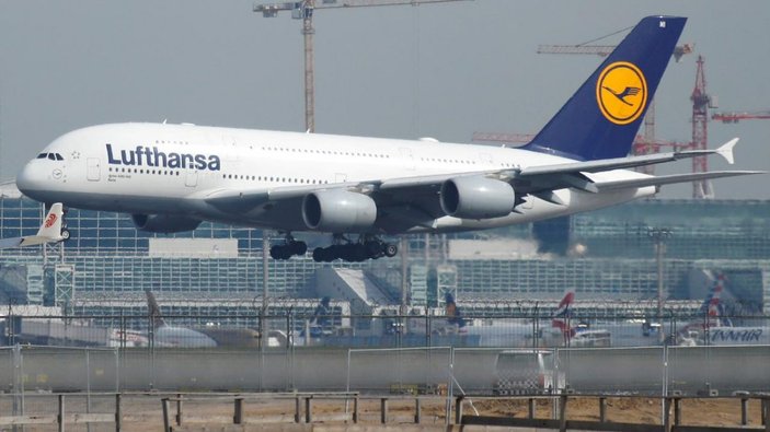 Lufthansa, korona krizi nedeniyle filosunu küçülttü
