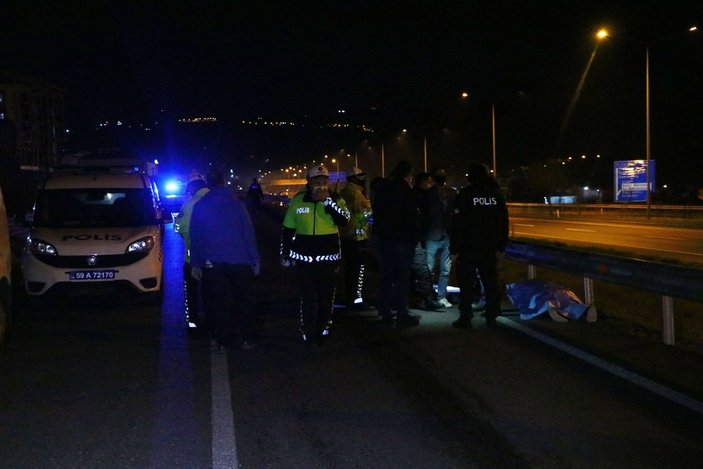 Tekirdağ'da araç çarpan 2 kişi öldü