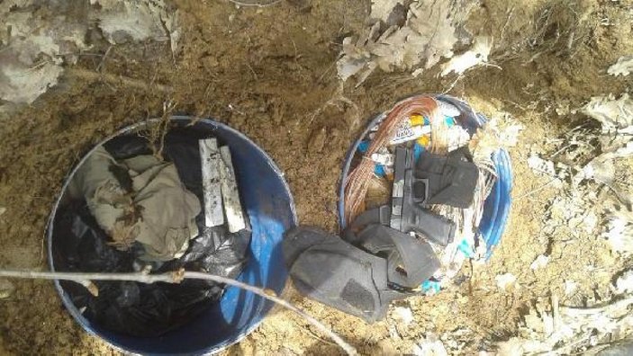 Bitlis'te PKK'ya ait silah ve mühimmatlar imha edildi