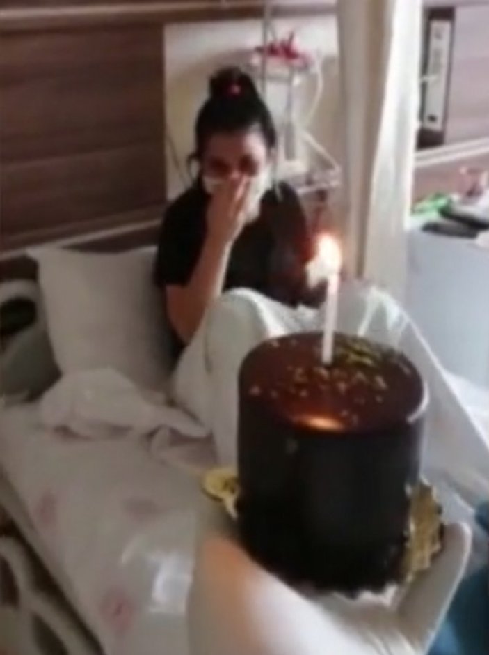Rize'de korona tedavisi gören kızın doğum günü kutlandı