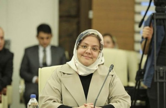 Aile, Çalışma ve Sosyal Hizmetler Bakanı Zehra Selçuk kimdir? Biyografisi