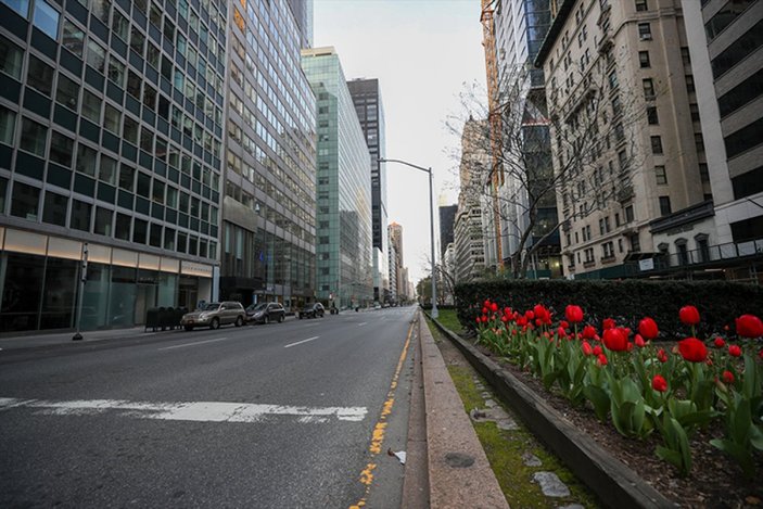 New York sokaklarında korona sessizliği