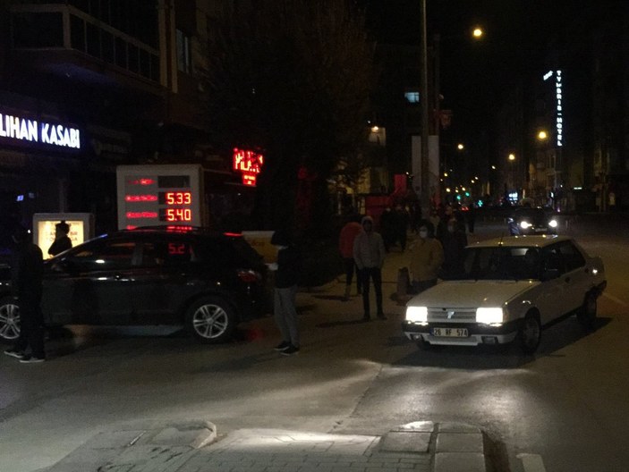 Eskişehir'de yasak bitti, vatandaşlar marketlere koştu
