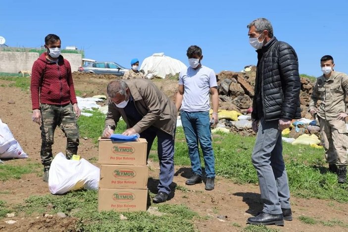 Mardin'de karantinada olan köye gıda yardımı ulaştırıldı