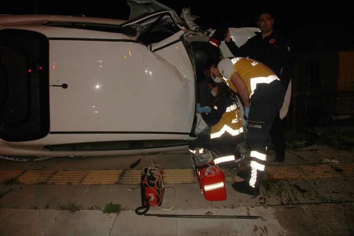 Sivas'ta trafik kazası: 1 polis hayatını kaybetti