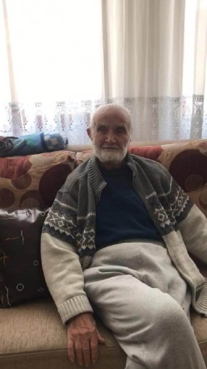 96 yaşındaki yaşlı adam koronavirüsü atlattı