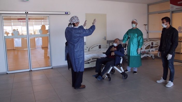 Sinop'ta 88 yaşındaki hasta koronavirüsü yendi