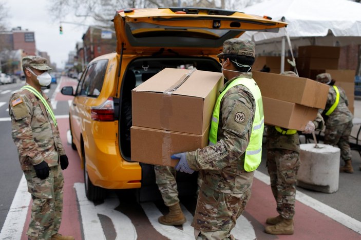 New York'ta gıda yardımı, işsiz şoförlerce dağıtacak