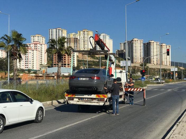 Aydın'da market çalışanı otomobil kaçırdı, drift attı