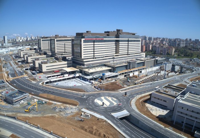 Başakşehir Şehir Hastanesi’nin yolu bitiyor