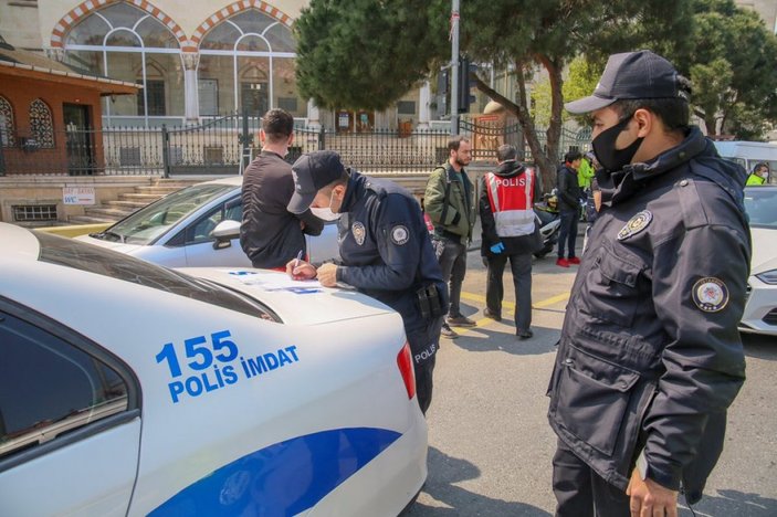 İstanbul'da tedbirlere uymayanlara cezalar kesildi