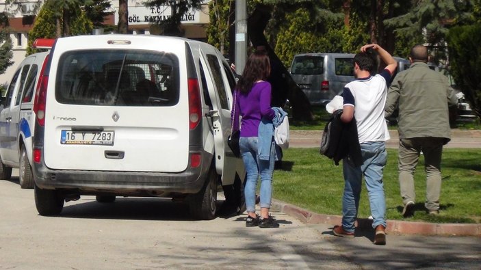 Bursa'da sokağa çıkan 2 kişiye ceza kesildi