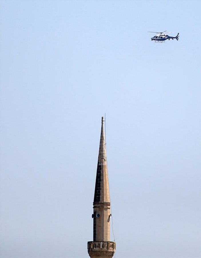 Adana'da sokak yasağına helikopterli denetim