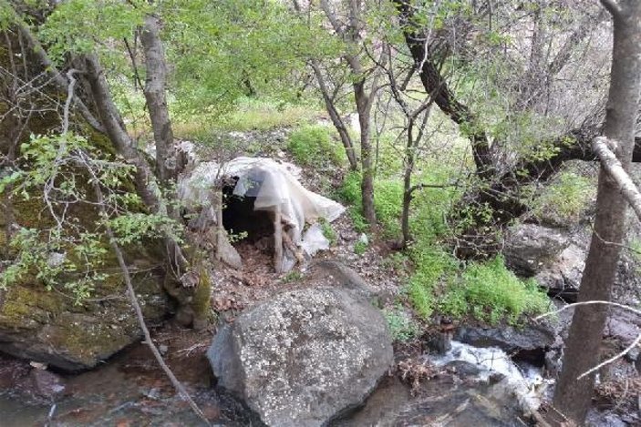 Hakurk'ta PKK'ya ait mağaralar ele geçirildi