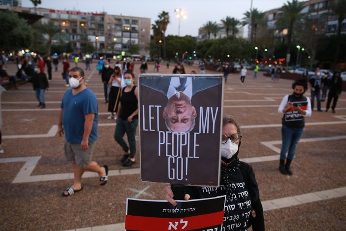 İsrail'de sosyal mesafeli Netanyahu protestosu