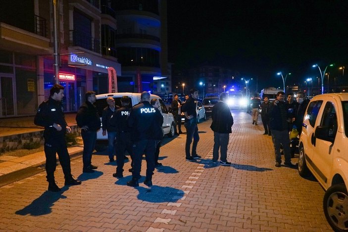 Balıkesir'de jandarmaya ateş açıldı: 2 asker yaralı